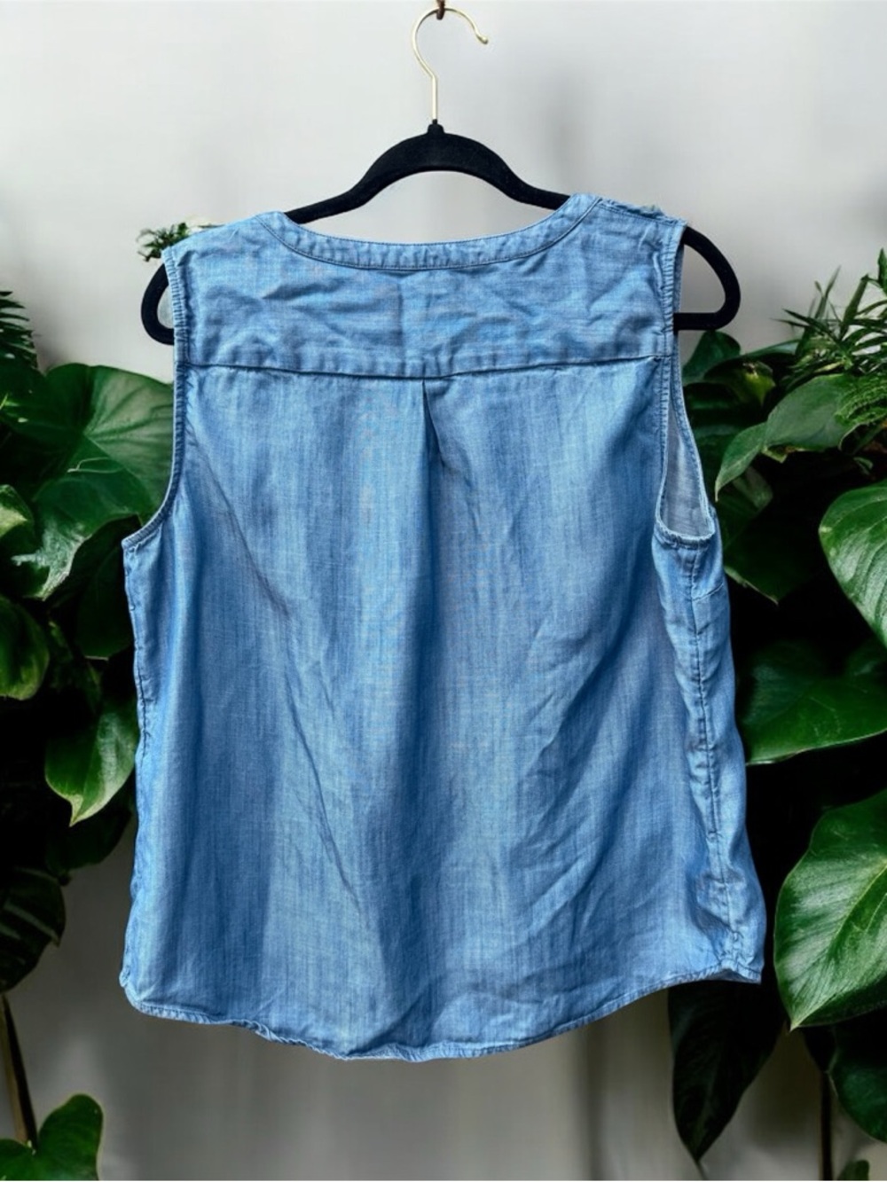 Talbots Ruffle Teim Chambray Tank XLP - Picture 2 of 2